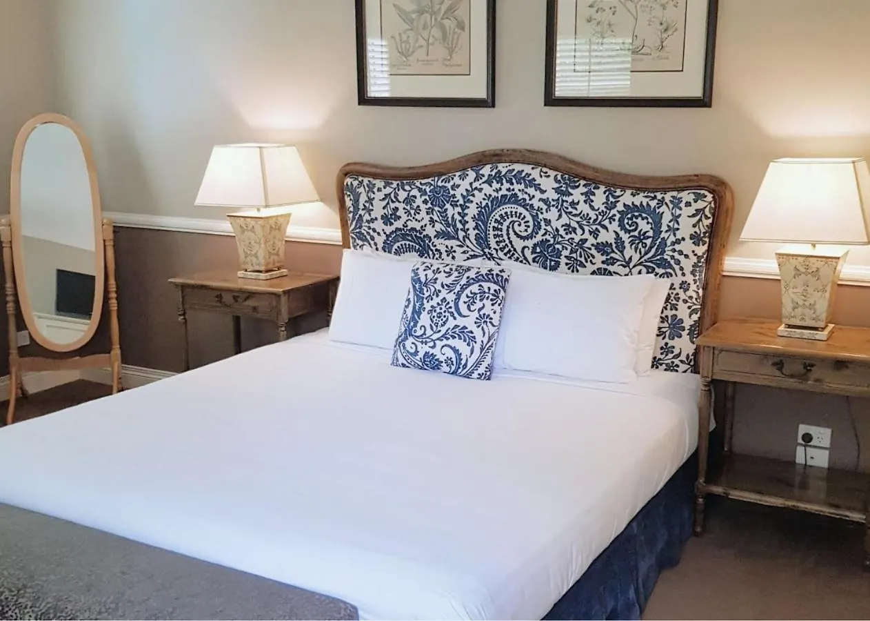 Resort Woodlands Of Marburg Hotel